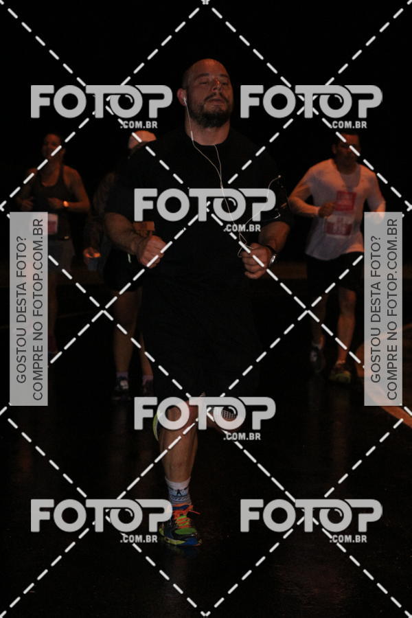 Buy your photos of the eventLuminous Run on Fotop