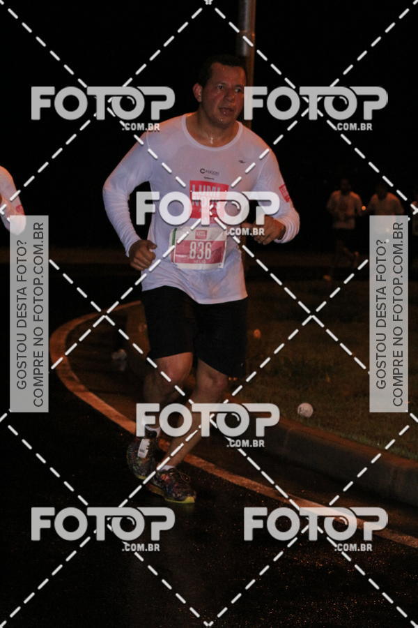 Buy your photos of the eventLuminous Run on Fotop