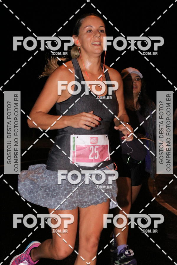 Buy your photos of the eventLuminous Run on Fotop