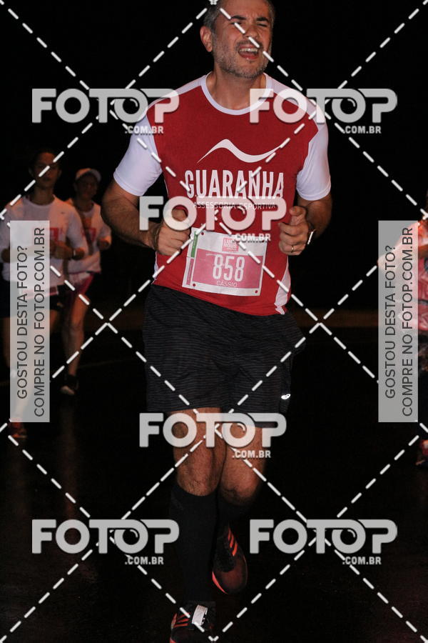 Buy your photos of the eventLuminous Run on Fotop