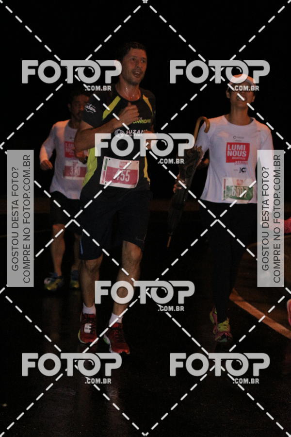 Buy your photos of the eventLuminous Run on Fotop