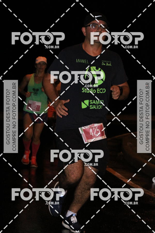Buy your photos of the eventLuminous Run on Fotop