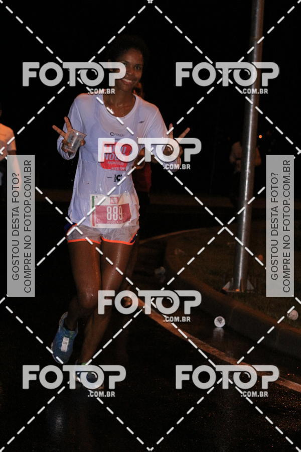 Buy your photos of the eventLuminous Run on Fotop