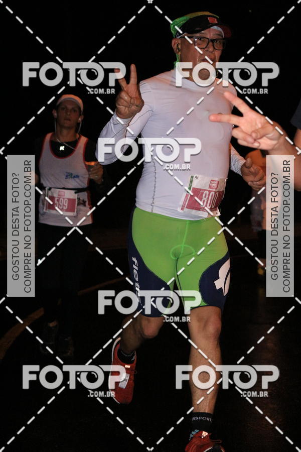 Buy your photos of the eventLuminous Run on Fotop