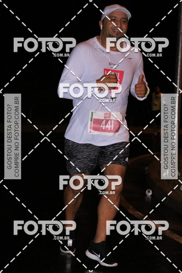 Buy your photos of the eventLuminous Run on Fotop