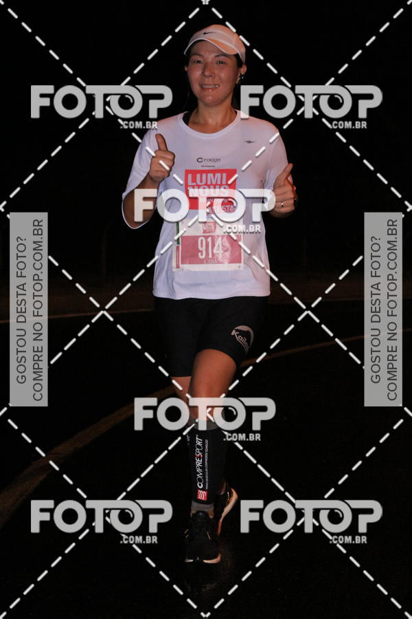 Buy your photos of the eventLuminous Run on Fotop