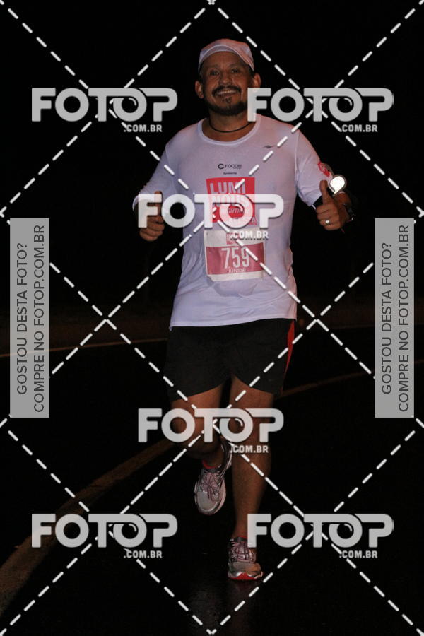 Buy your photos of the eventLuminous Run on Fotop