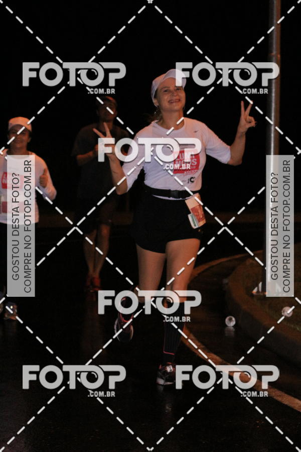 Buy your photos of the eventLuminous Run on Fotop