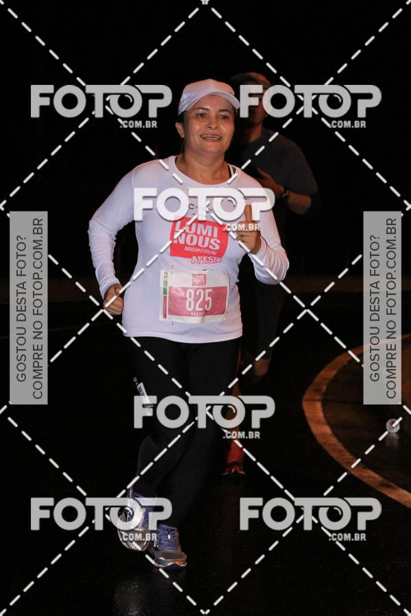 Buy your photos of the eventLuminous Run on Fotop