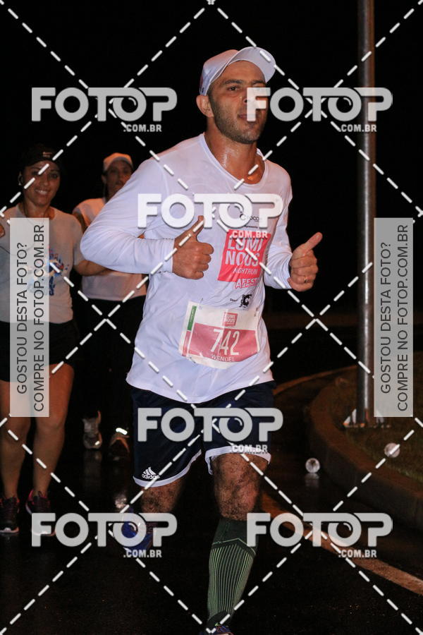 Buy your photos of the eventLuminous Run on Fotop