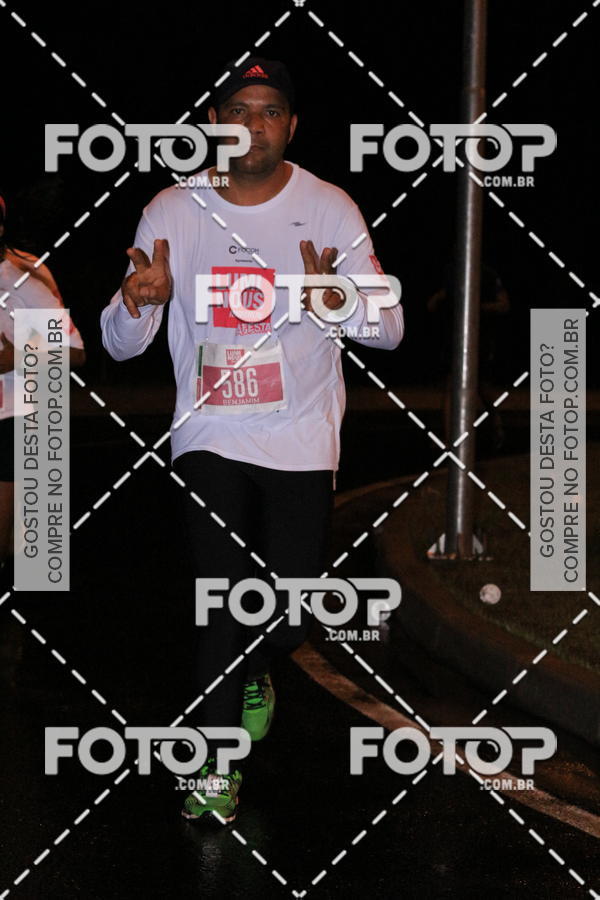 Buy your photos of the eventLuminous Run on Fotop