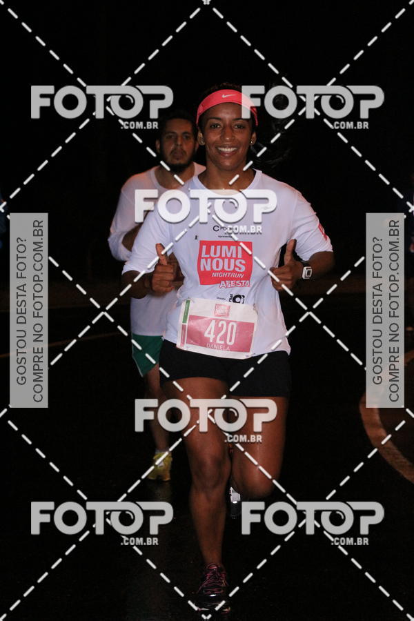 Buy your photos of the eventLuminous Run on Fotop