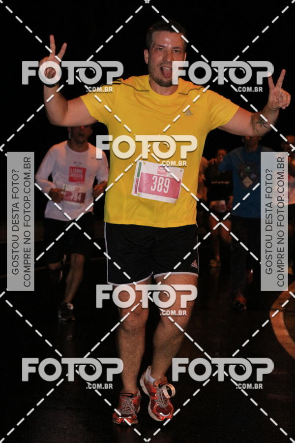 Buy your photos of the eventLuminous Run on Fotop
