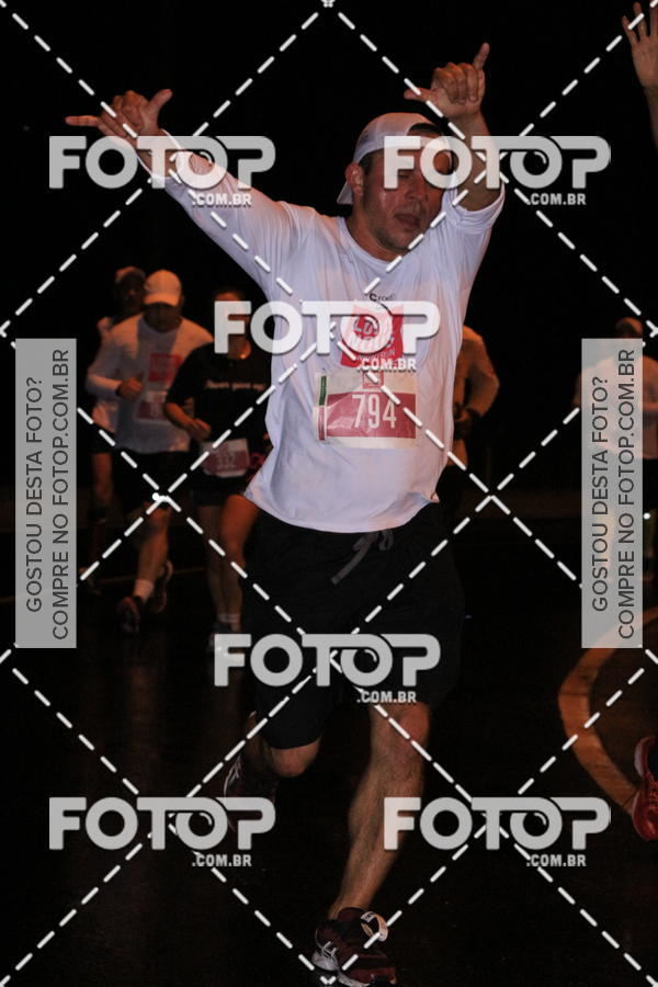 Buy your photos of the eventLuminous Run on Fotop