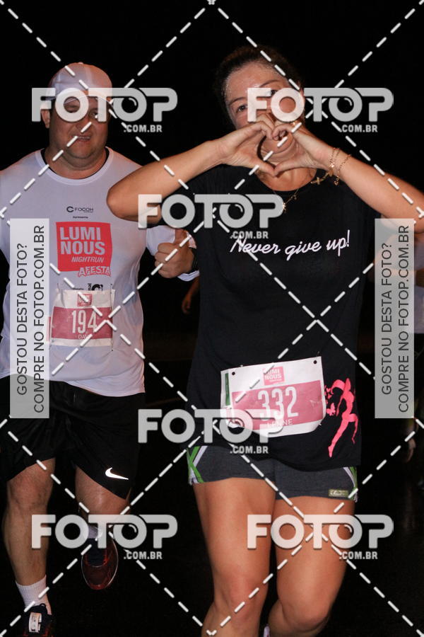 Buy your photos of the eventLuminous Run on Fotop