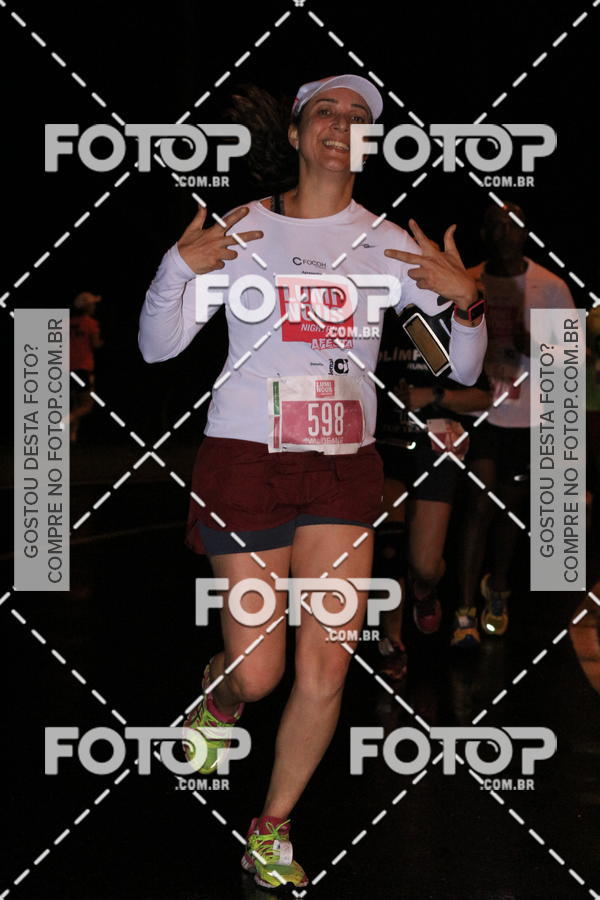 Buy your photos of the eventLuminous Run on Fotop