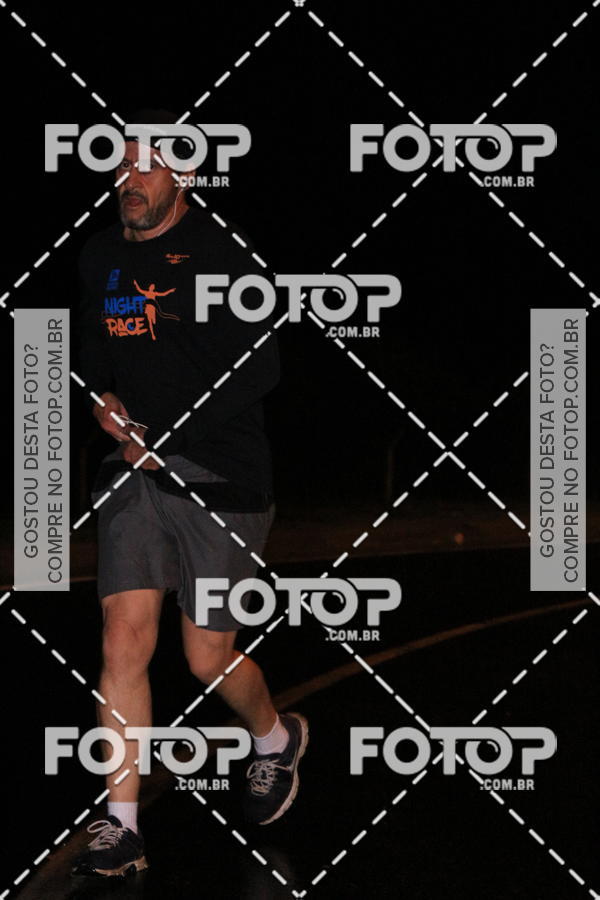 Buy your photos of the eventLuminous Run on Fotop