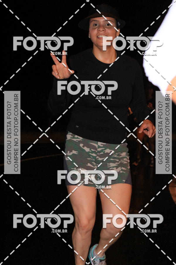 Buy your photos of the eventLuminous Run on Fotop