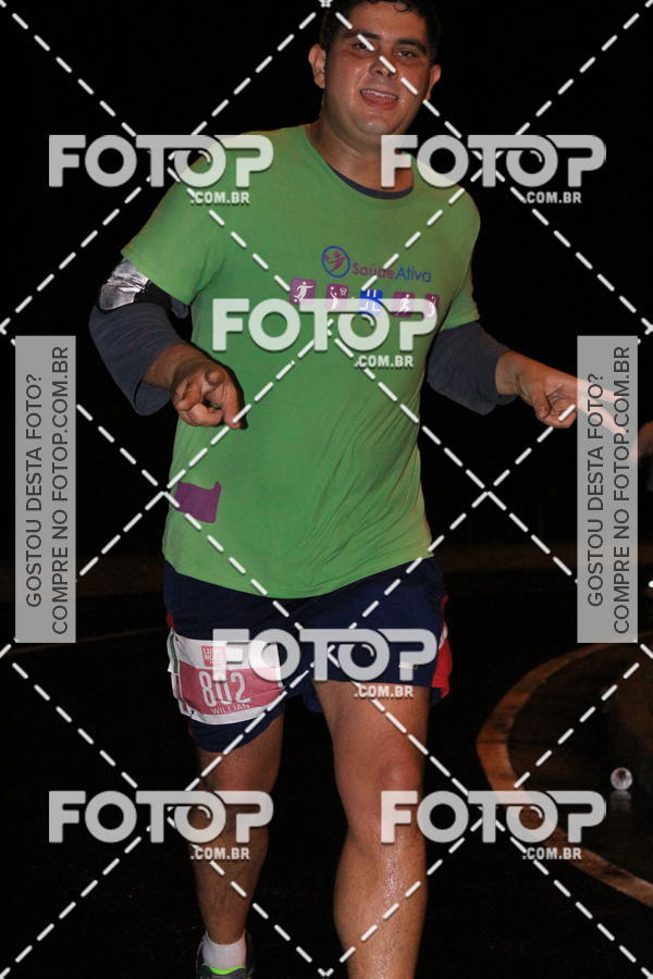 Buy your photos of the eventLuminous Run on Fotop