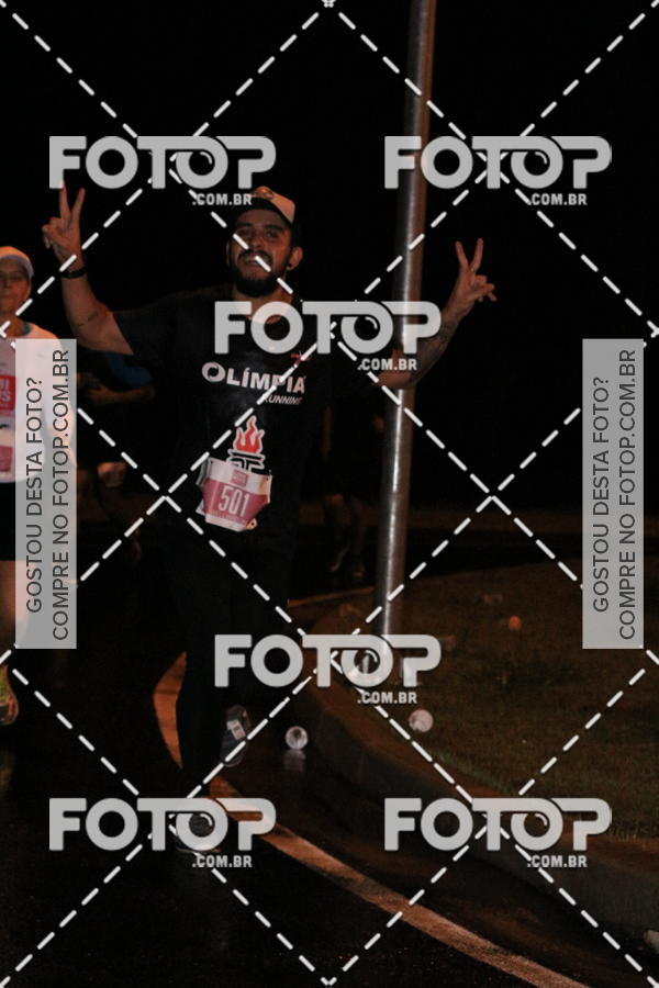 Buy your photos of the eventLuminous Run on Fotop