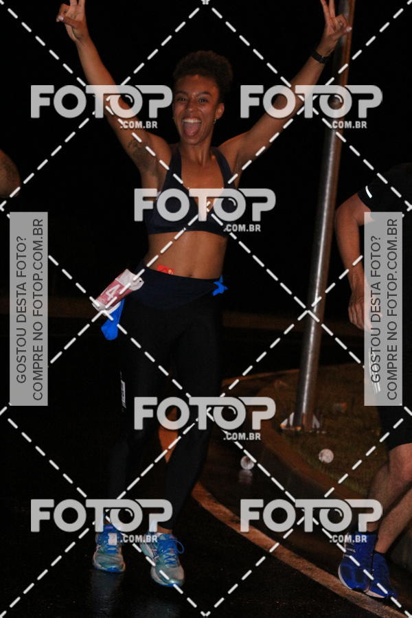 Buy your photos of the eventLuminous Run on Fotop