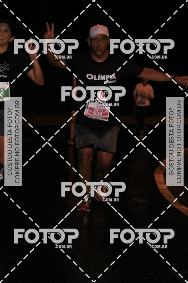 Buy your photos of the eventLuminous Run on Fotop