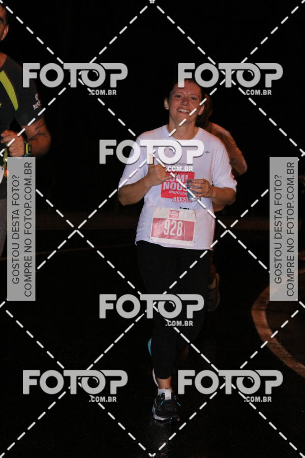 Buy your photos of the eventLuminous Run on Fotop
