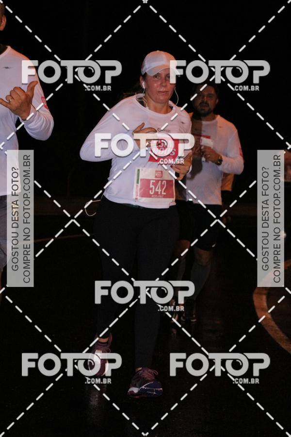 Buy your photos of the eventLuminous Run on Fotop
