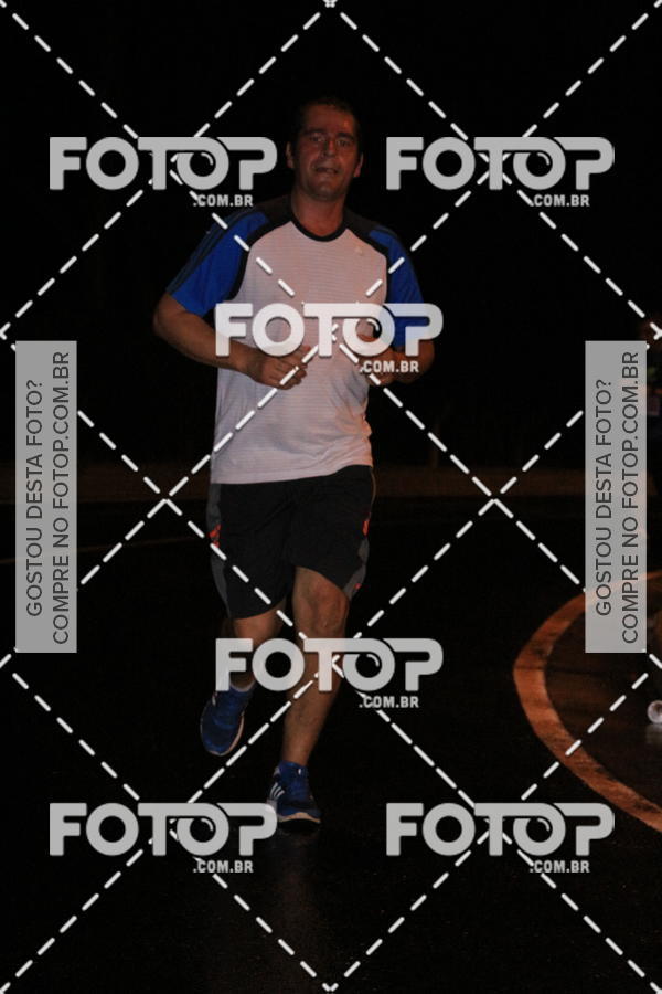 Buy your photos of the eventLuminous Run on Fotop
