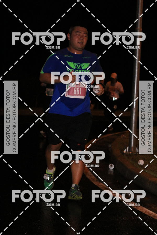 Buy your photos of the eventLuminous Run on Fotop