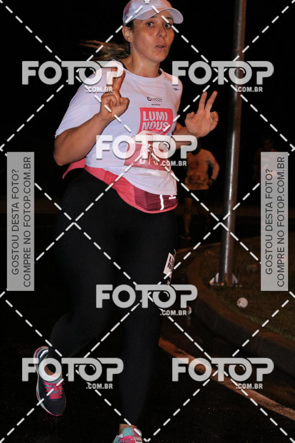 Buy your photos of the eventLuminous Run on Fotop