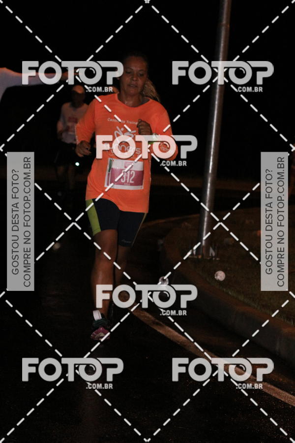 Buy your photos of the eventLuminous Run on Fotop