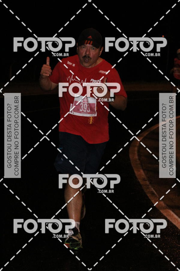 Buy your photos of the eventLuminous Run on Fotop