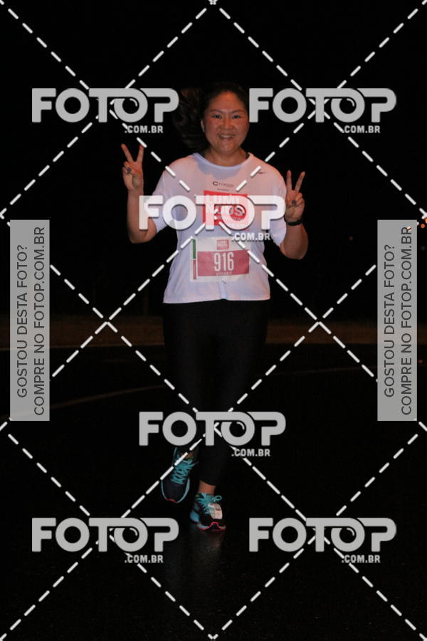 Buy your photos of the eventLuminous Run on Fotop