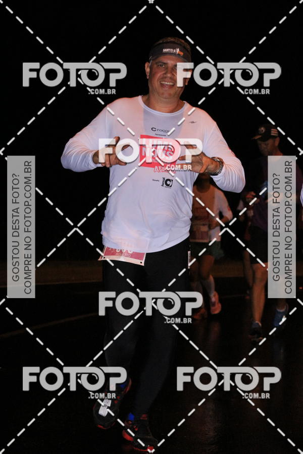 Buy your photos of the eventLuminous Run on Fotop