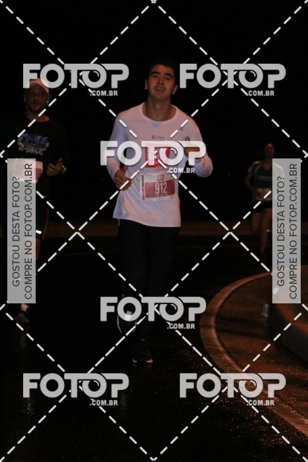 Buy your photos of the eventLuminous Run on Fotop