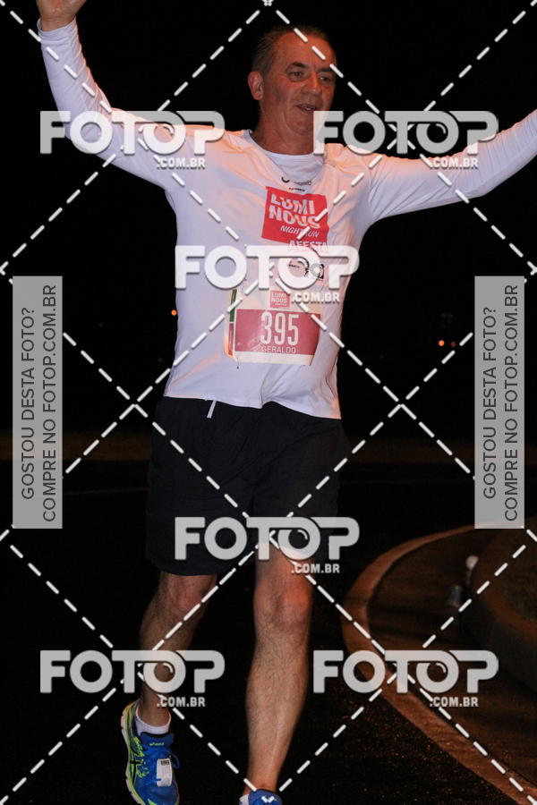 Buy your photos of the eventLuminous Run on Fotop