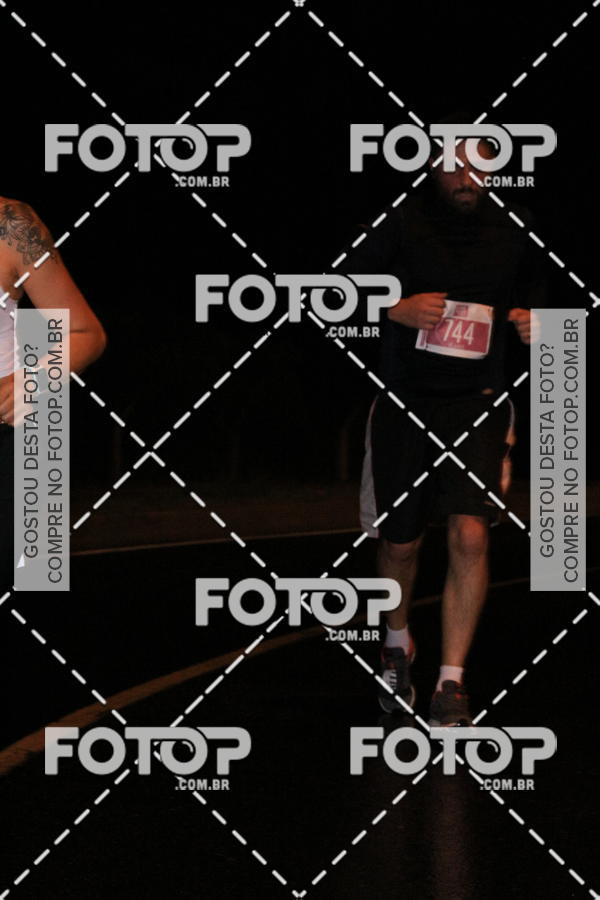 Buy your photos of the eventLuminous Run on Fotop