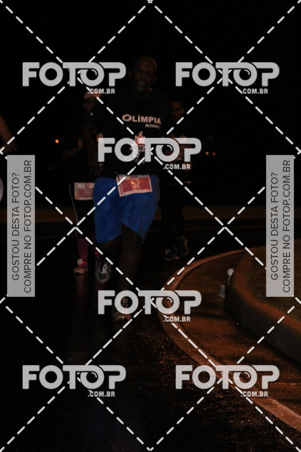 Buy your photos of the eventLuminous Run on Fotop