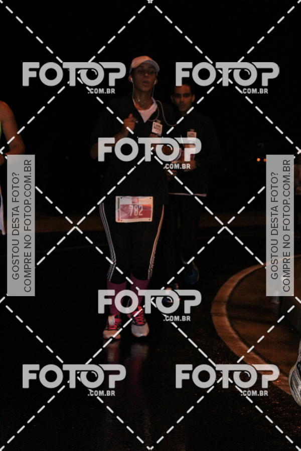 Buy your photos of the eventLuminous Run on Fotop