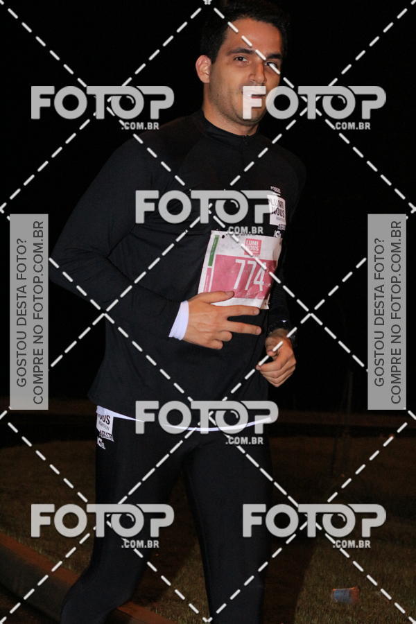 Buy your photos of the eventLuminous Run on Fotop