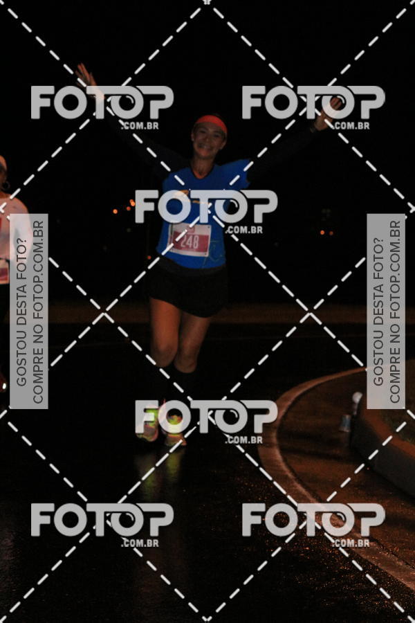 Buy your photos of the eventLuminous Run on Fotop