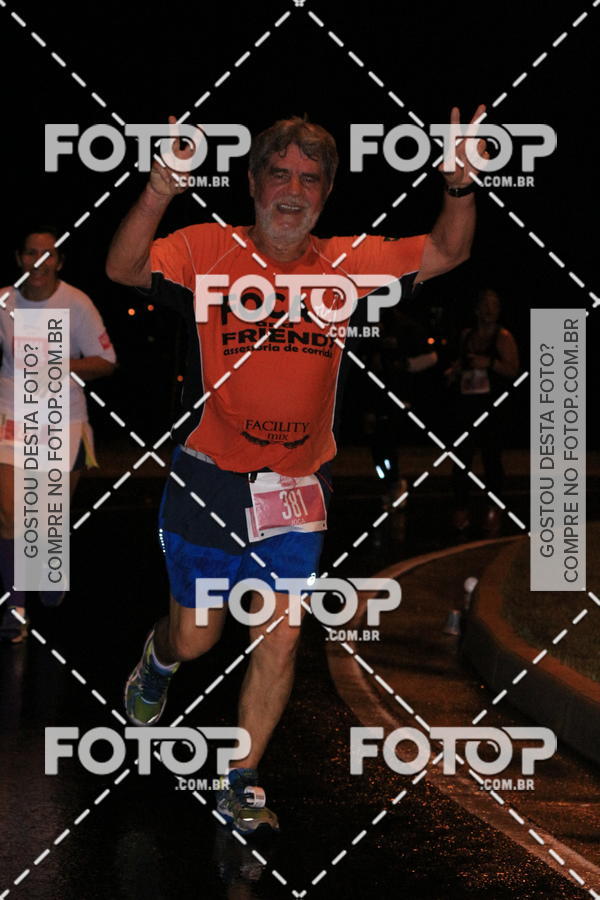 Buy your photos of the eventLuminous Run on Fotop