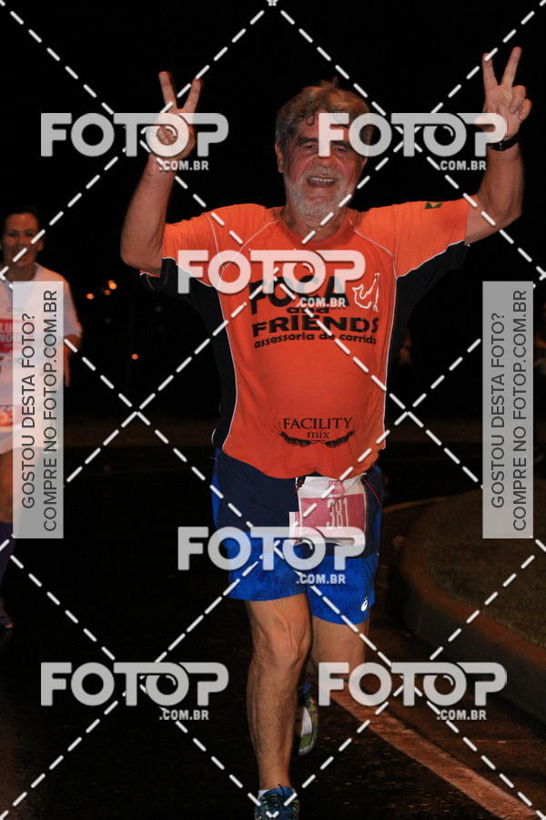 Buy your photos of the eventLuminous Run on Fotop