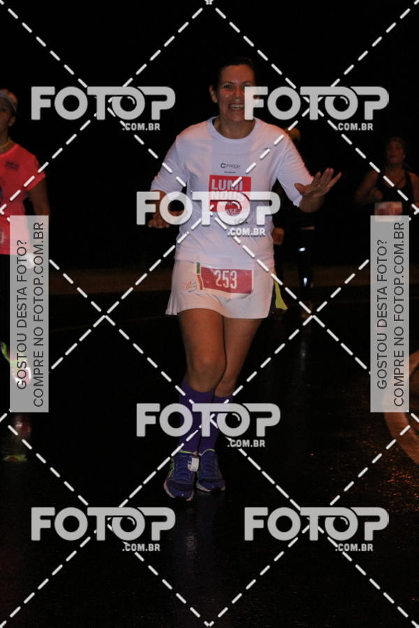 Buy your photos of the eventLuminous Run on Fotop