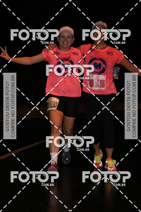 Buy your photos of the eventLuminous Run on Fotop