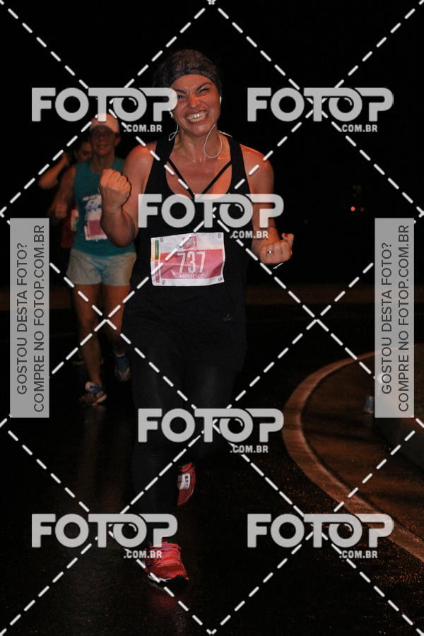 Buy your photos of the eventLuminous Run on Fotop