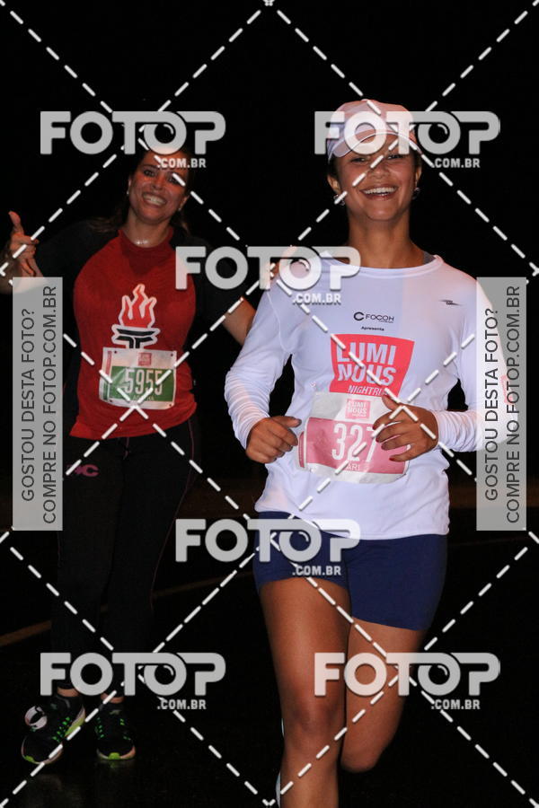 Buy your photos of the eventLuminous Run on Fotop