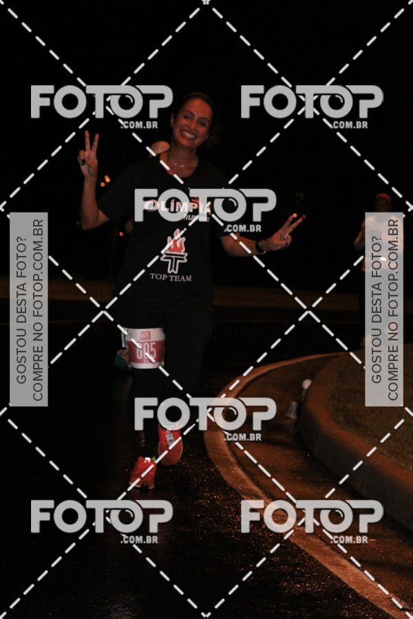 Buy your photos of the eventLuminous Run on Fotop
