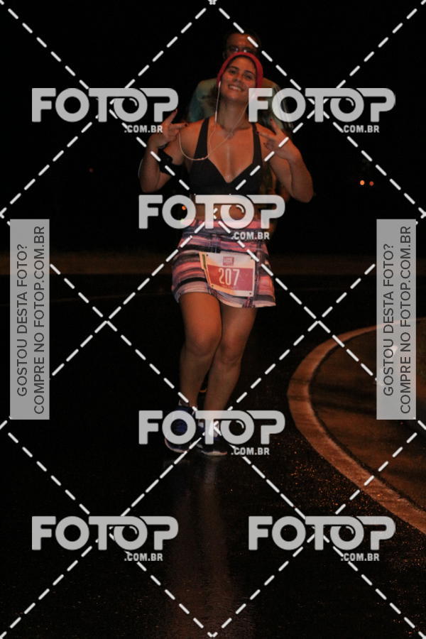 Buy your photos of the eventLuminous Run on Fotop